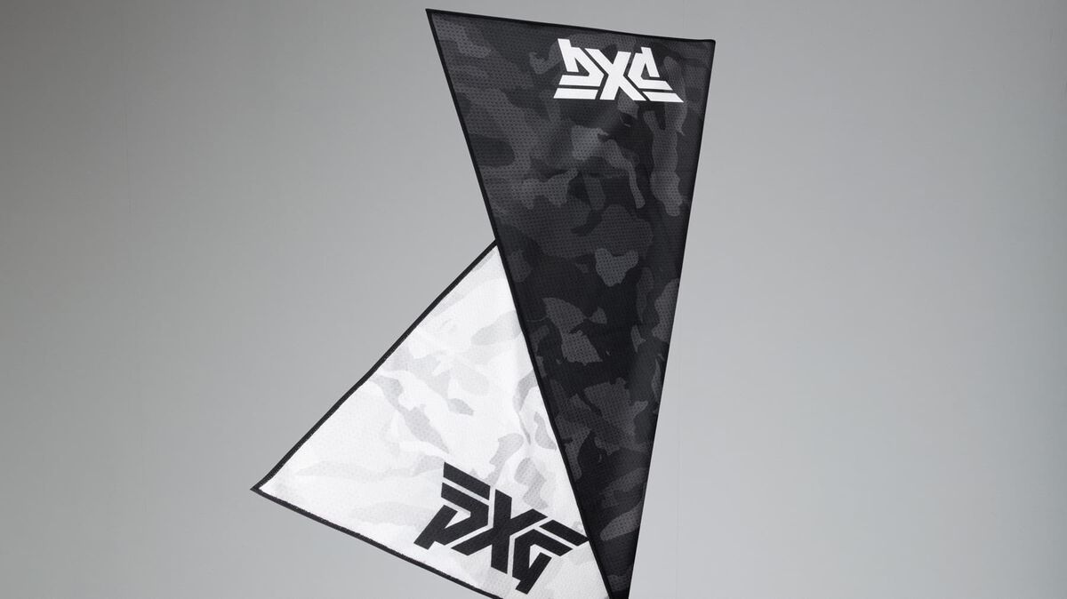 Fairway Camo Players Towel 